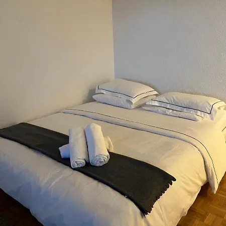 公寓 Beautiful 2 Minutes From The Train Station